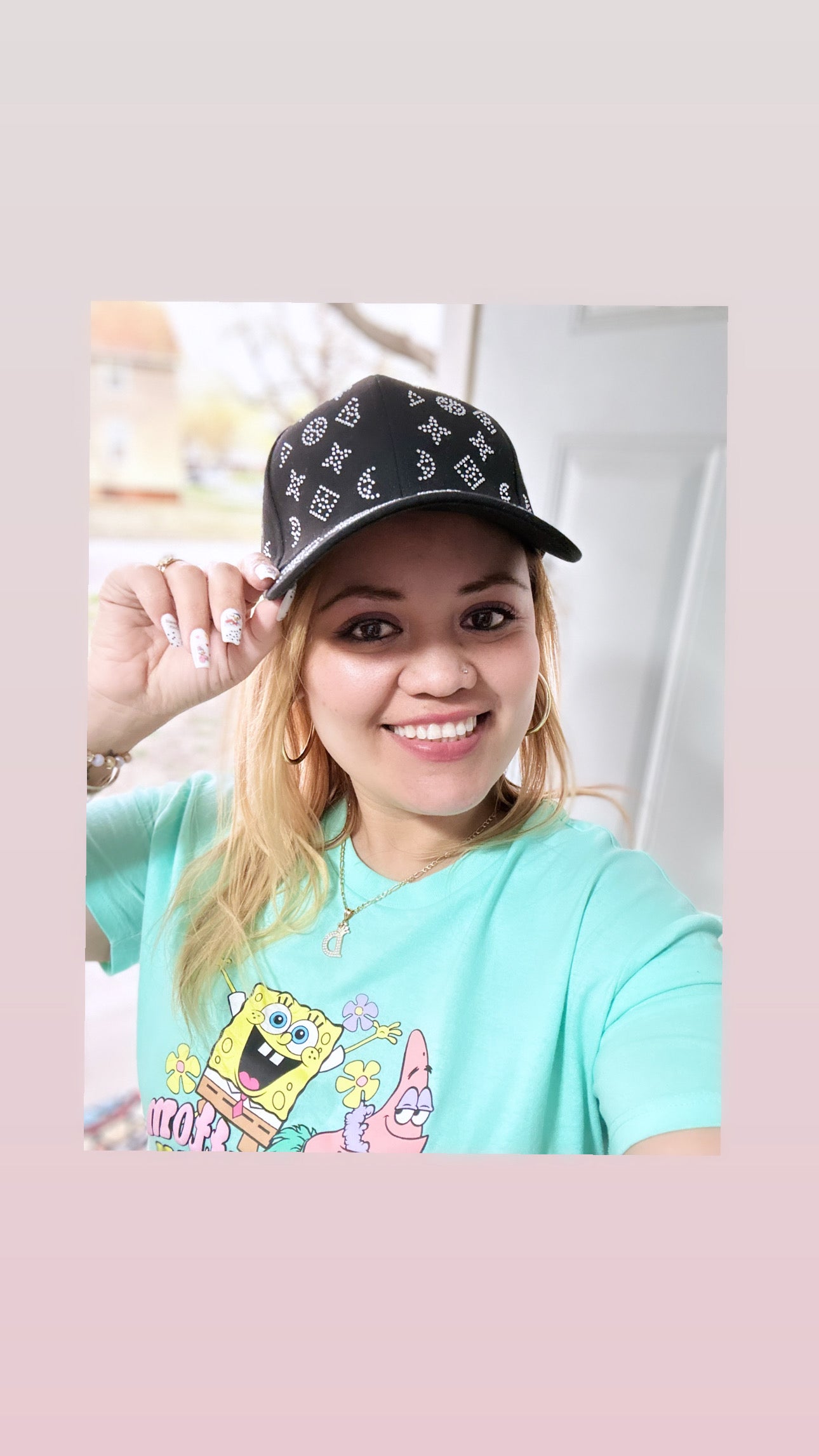 Gorra blanca /Oscura