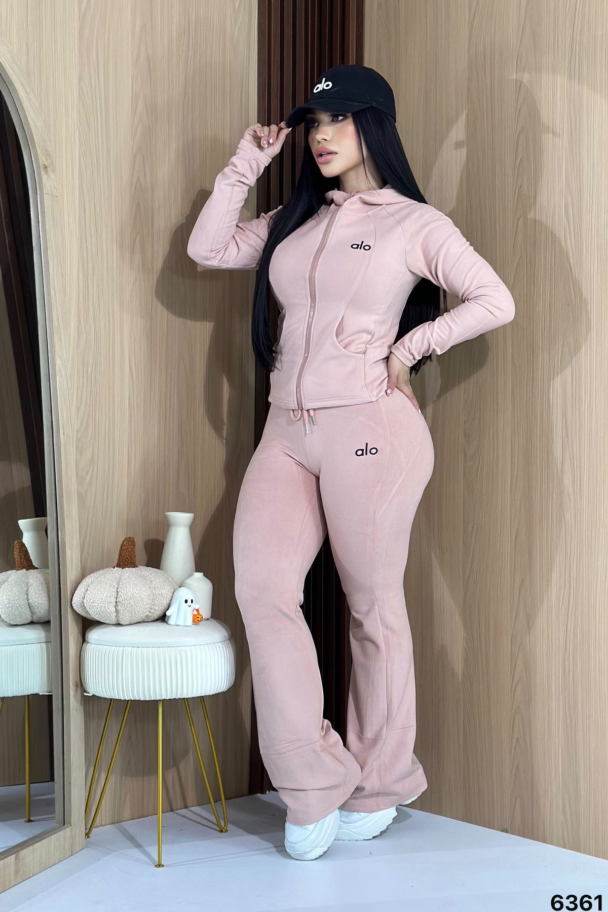 Set Aly afelpado