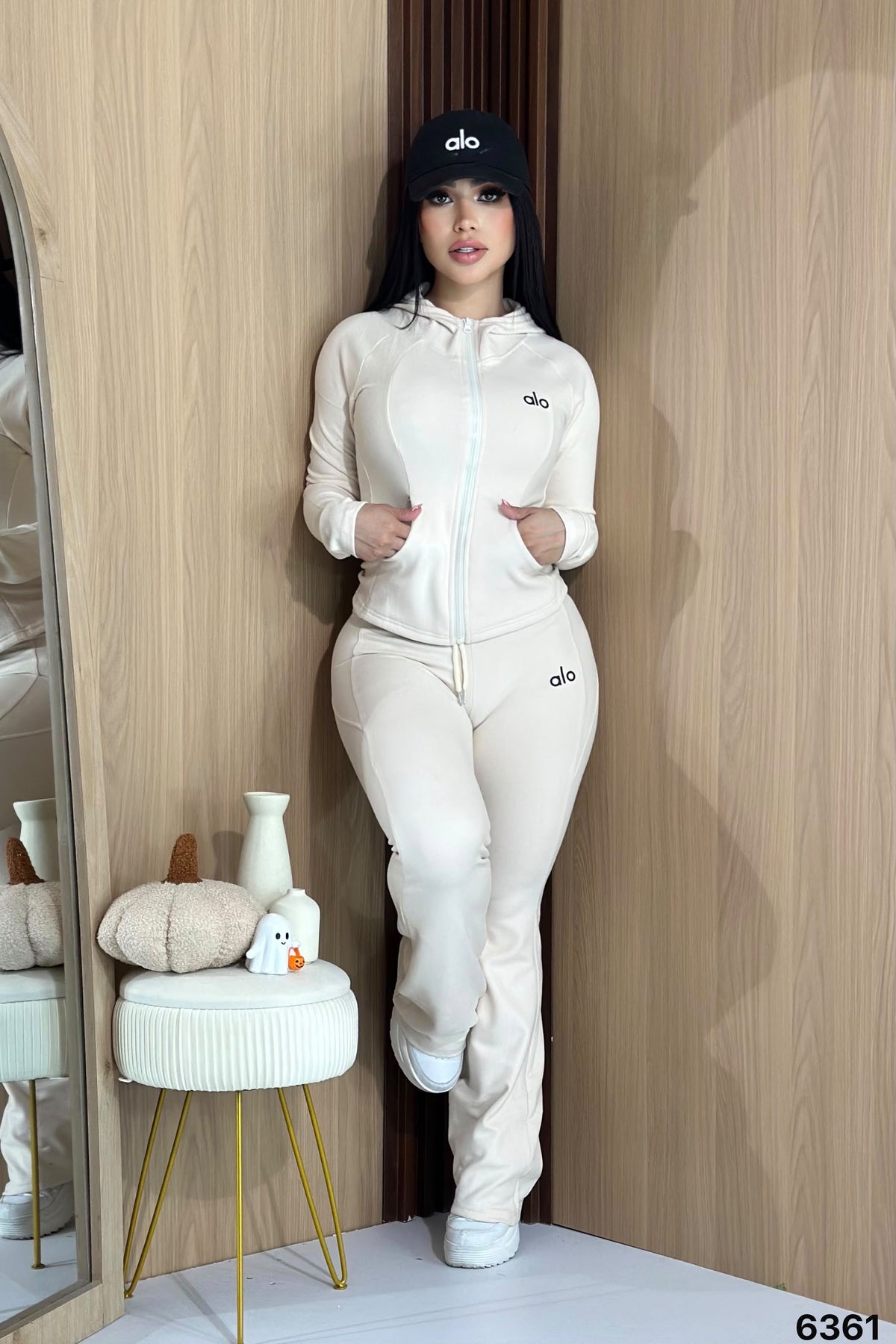 Set Aly afelpado