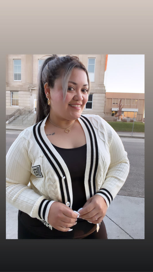 Suéter chula bordado 2 colores