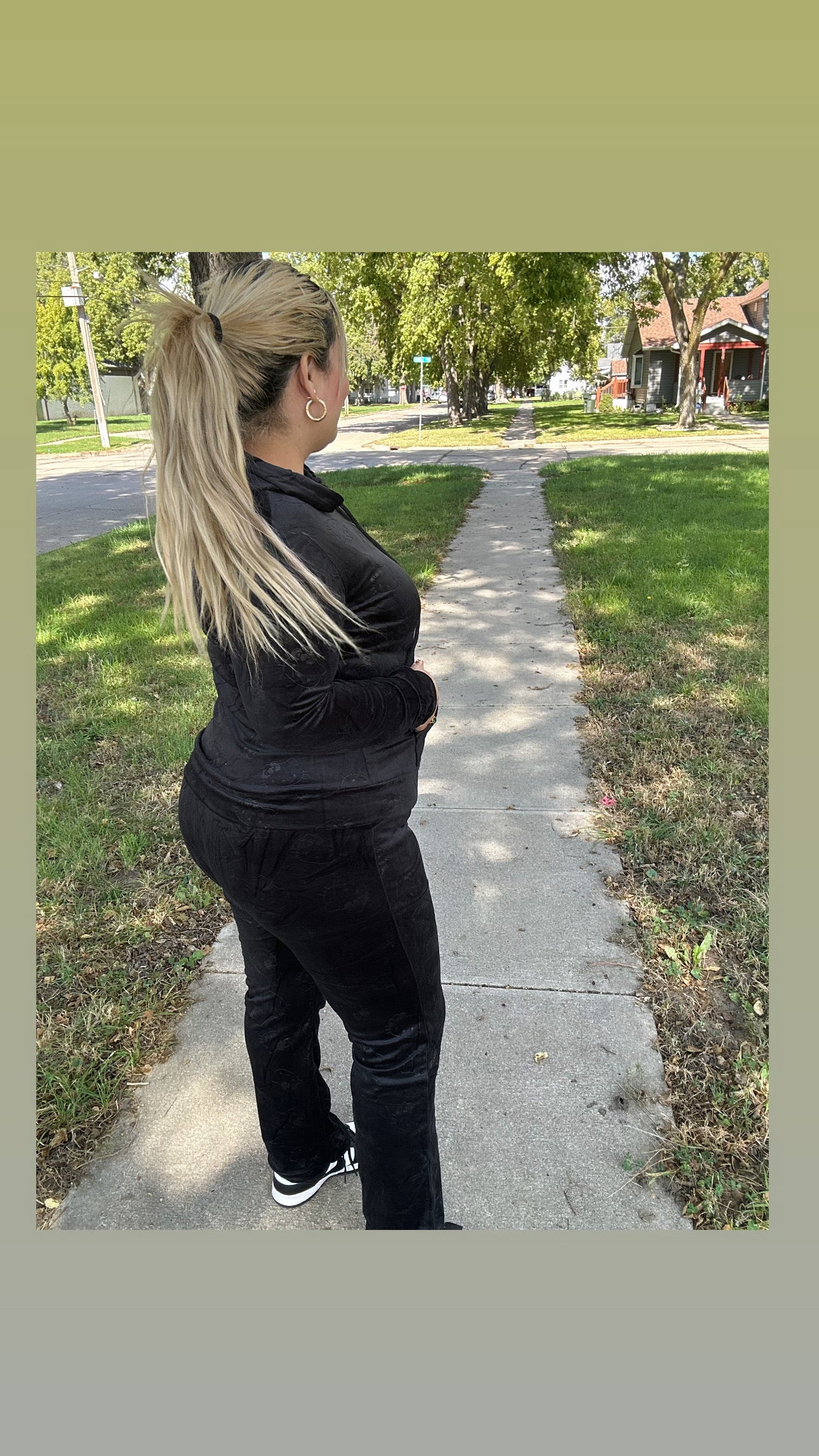 Set hello Kitty 🤎🖤 afelpado