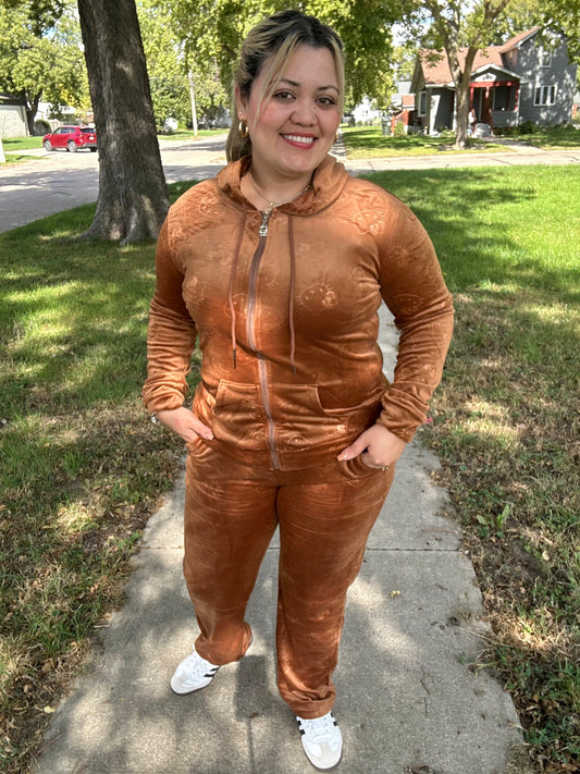 Set hello Kitty 🤎🖤 afelpado