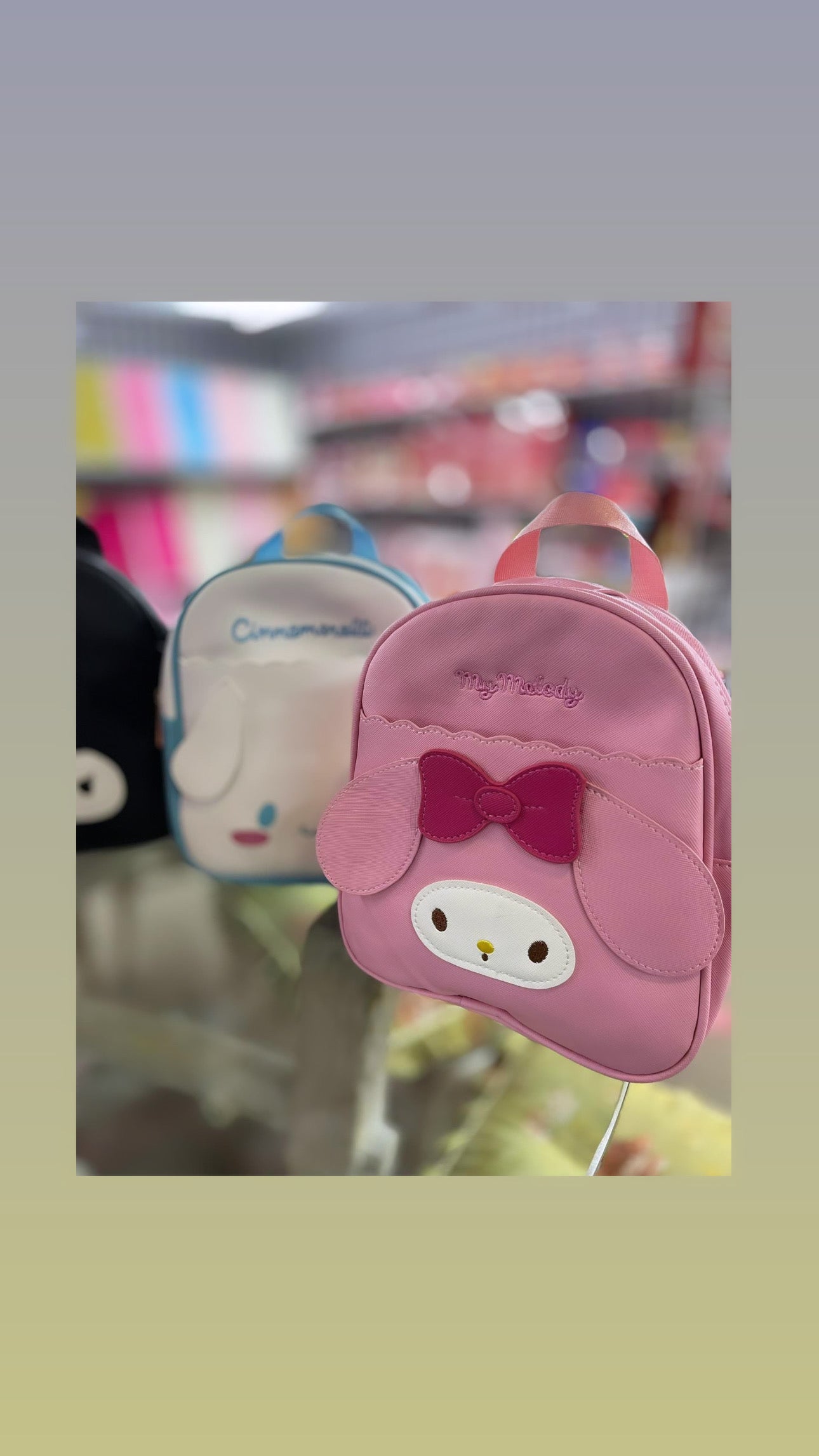 Mochilas amigos hello kitty