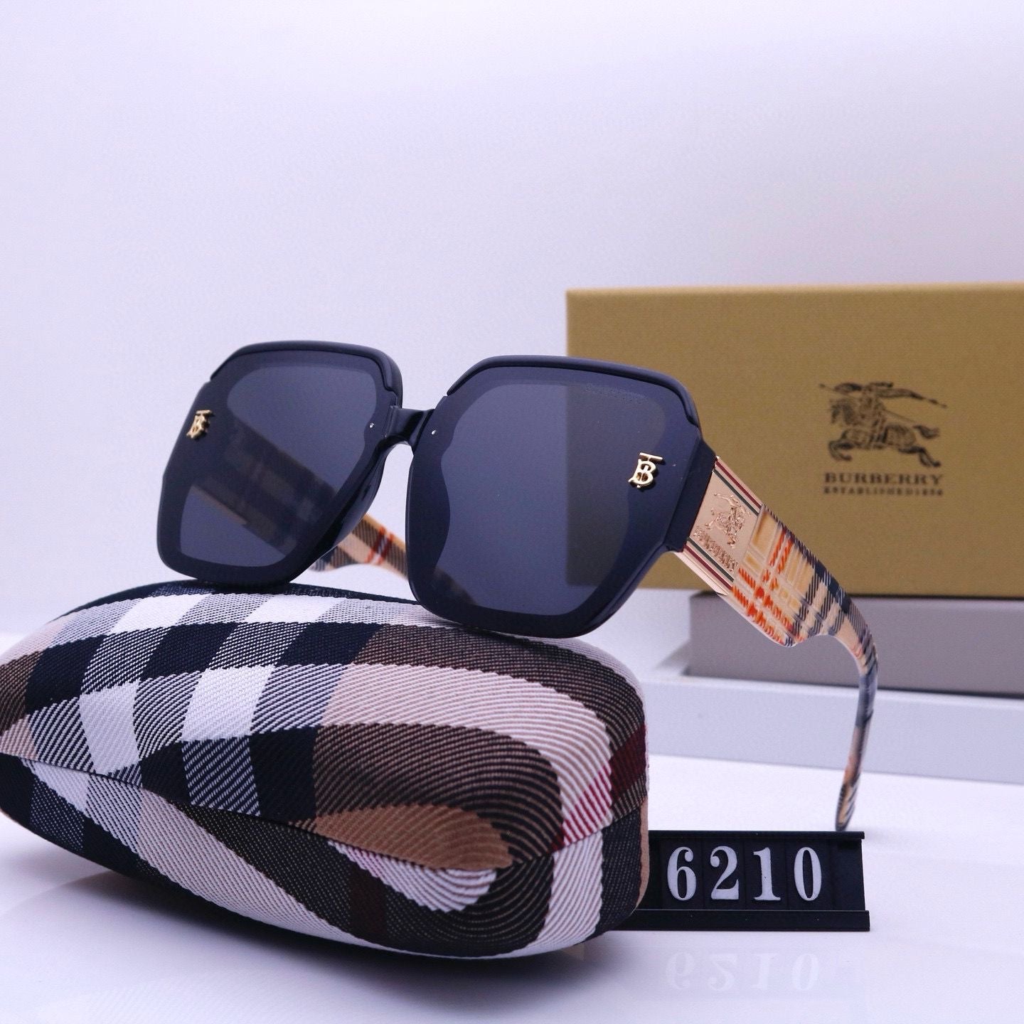Código 6210