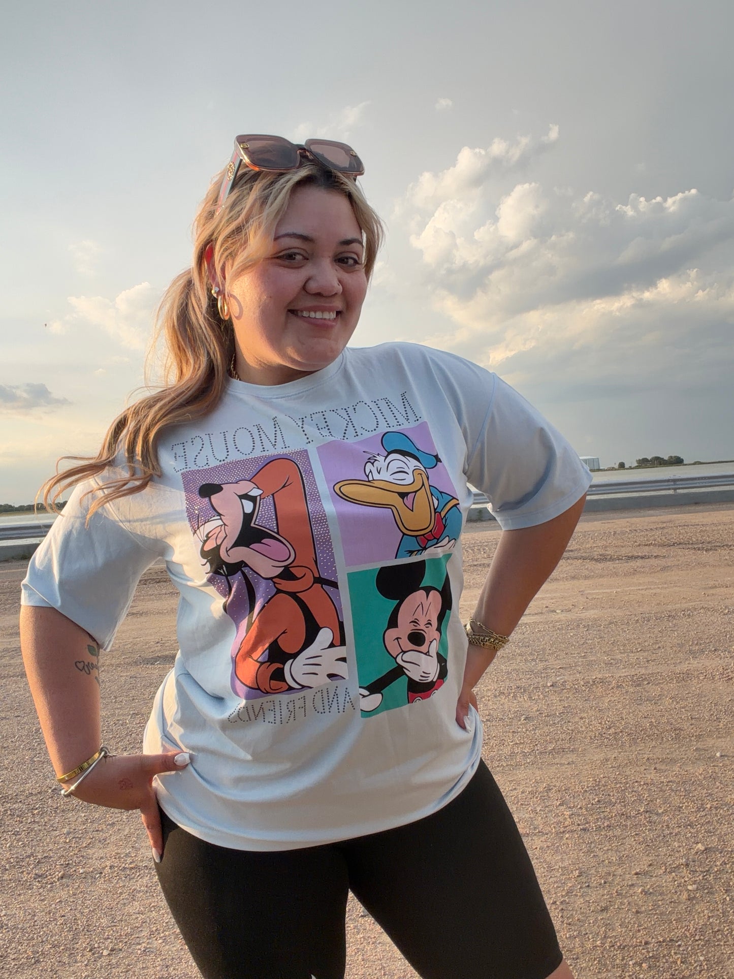 Playera Mickey amigos